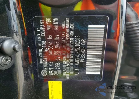 2016 Hyundai Equus Signature z USA, uszkodzony, nr VIN KMHGH4JH7GU102316